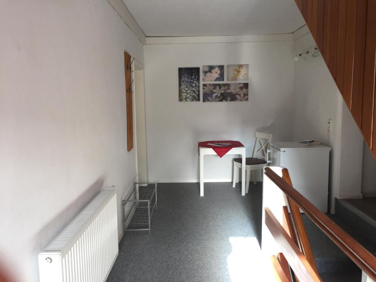 Apartmentvermietung Ingrid Bolkart - Landleben 6 Illertissen Exteriör bild
