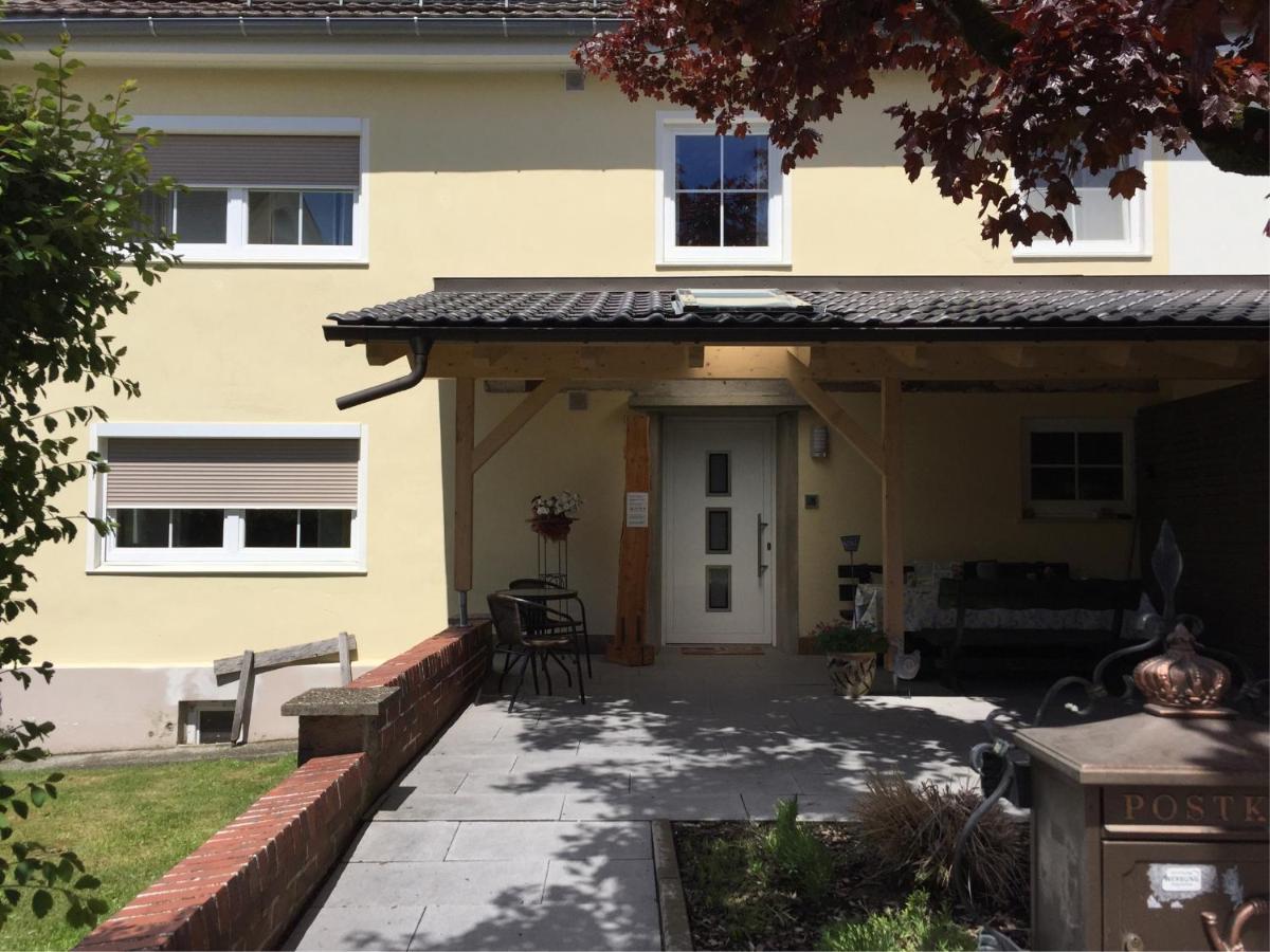 Apartmentvermietung Ingrid Bolkart - Landleben 6 Illertissen Exteriör bild