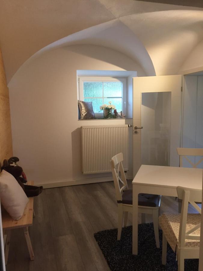 Apartmentvermietung Ingrid Bolkart - Landleben 6 Illertissen Exteriör bild